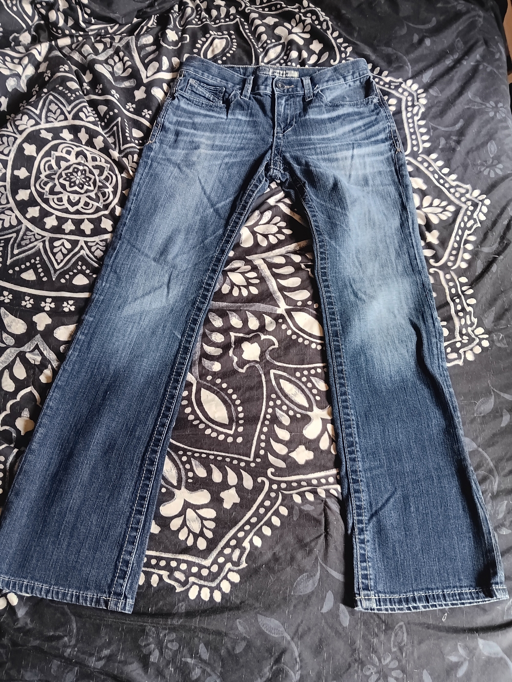 BKE Aiden Bootleg Jeans – Size 29R